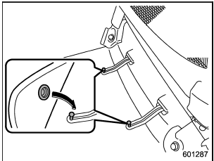 Retaining pins are located on the driver’s