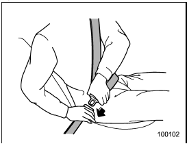 3. Insert the tongue plate into the buckle