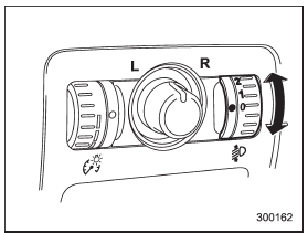 Adjust the headlight beam level with the