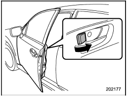 4. Before closing the doors, lock all doors